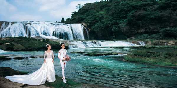 贵州哪里风景拍婚纱照（贵州拍婚纱照的景点）
