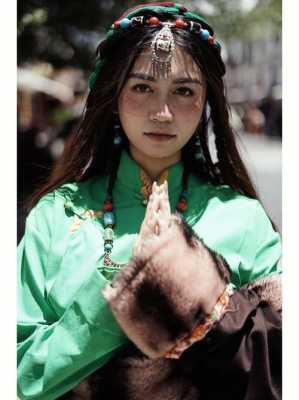 藏区风景人物照（藏区风景人物照片图片）